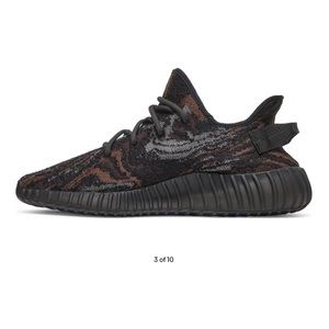2021
Yeezy Boost 350 V2 'MX Rock'